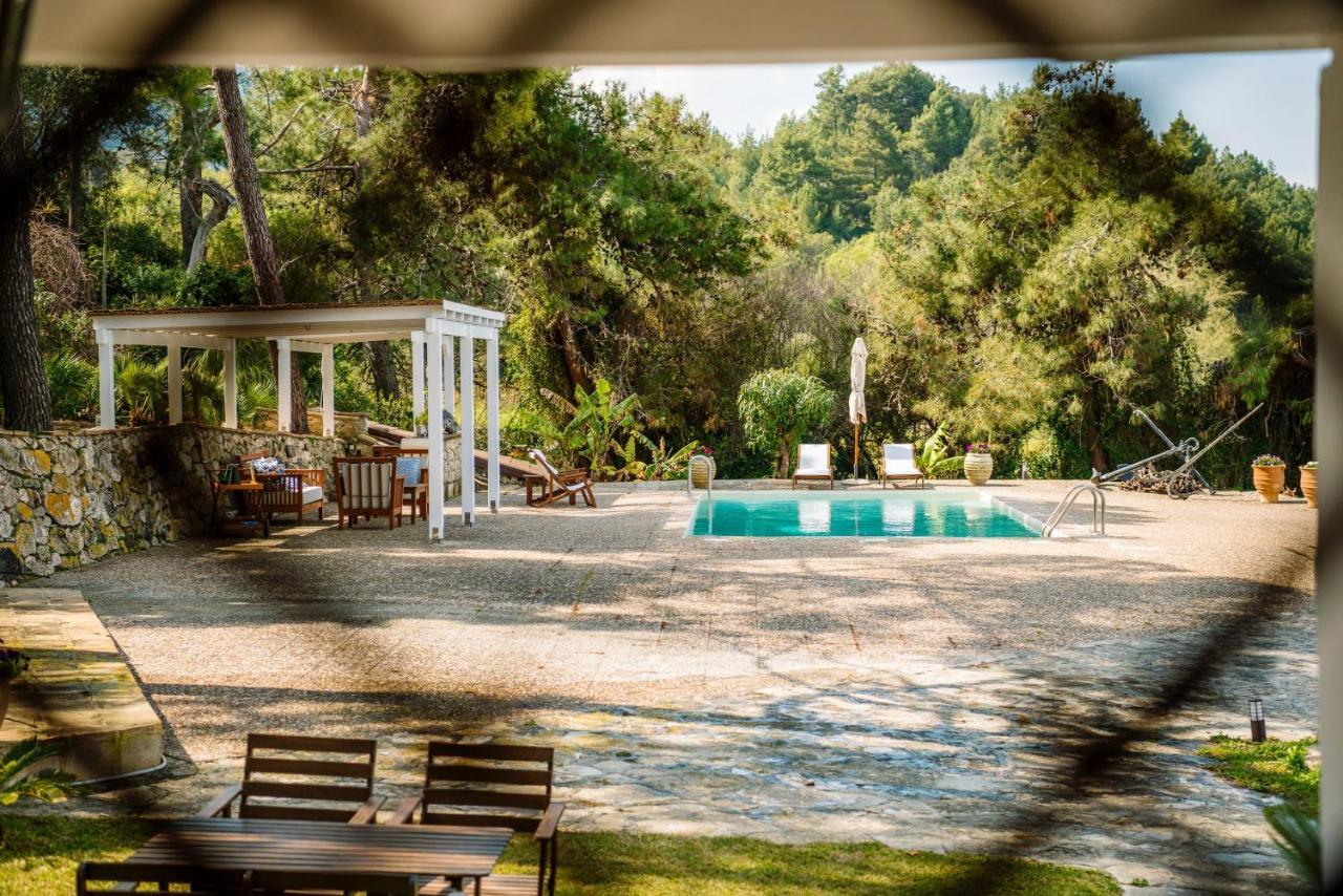 Azzuro House Villa *