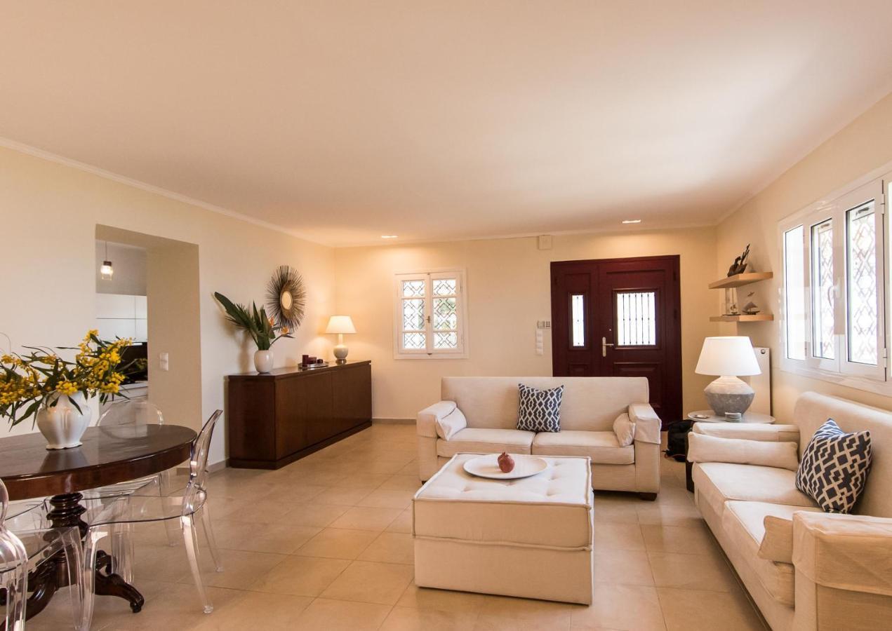 Azzuro House Villa