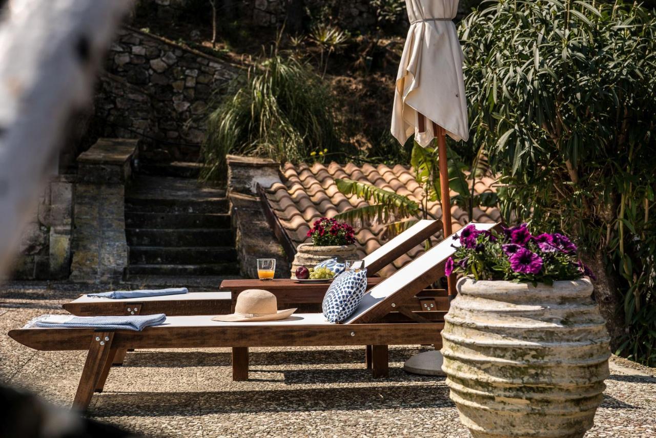 Azzuro House - On The & Private Pool, By Zantewize Vila