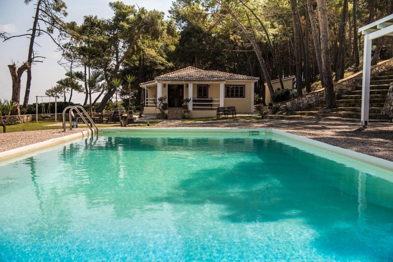 Vila Azzuro House - On The & Private Pool, By Zantewize